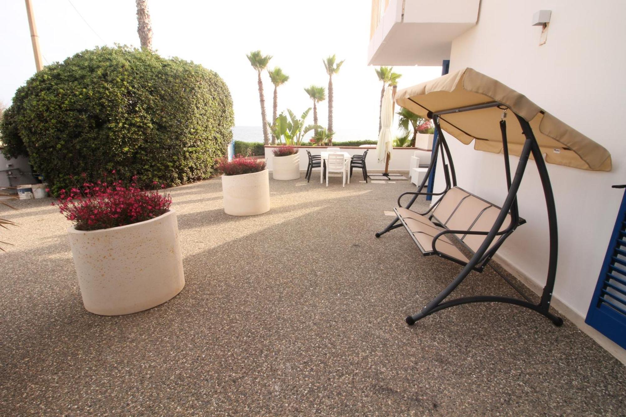 Residence Mare Azzurro Torre San Giovanni Ugento Exterior photo