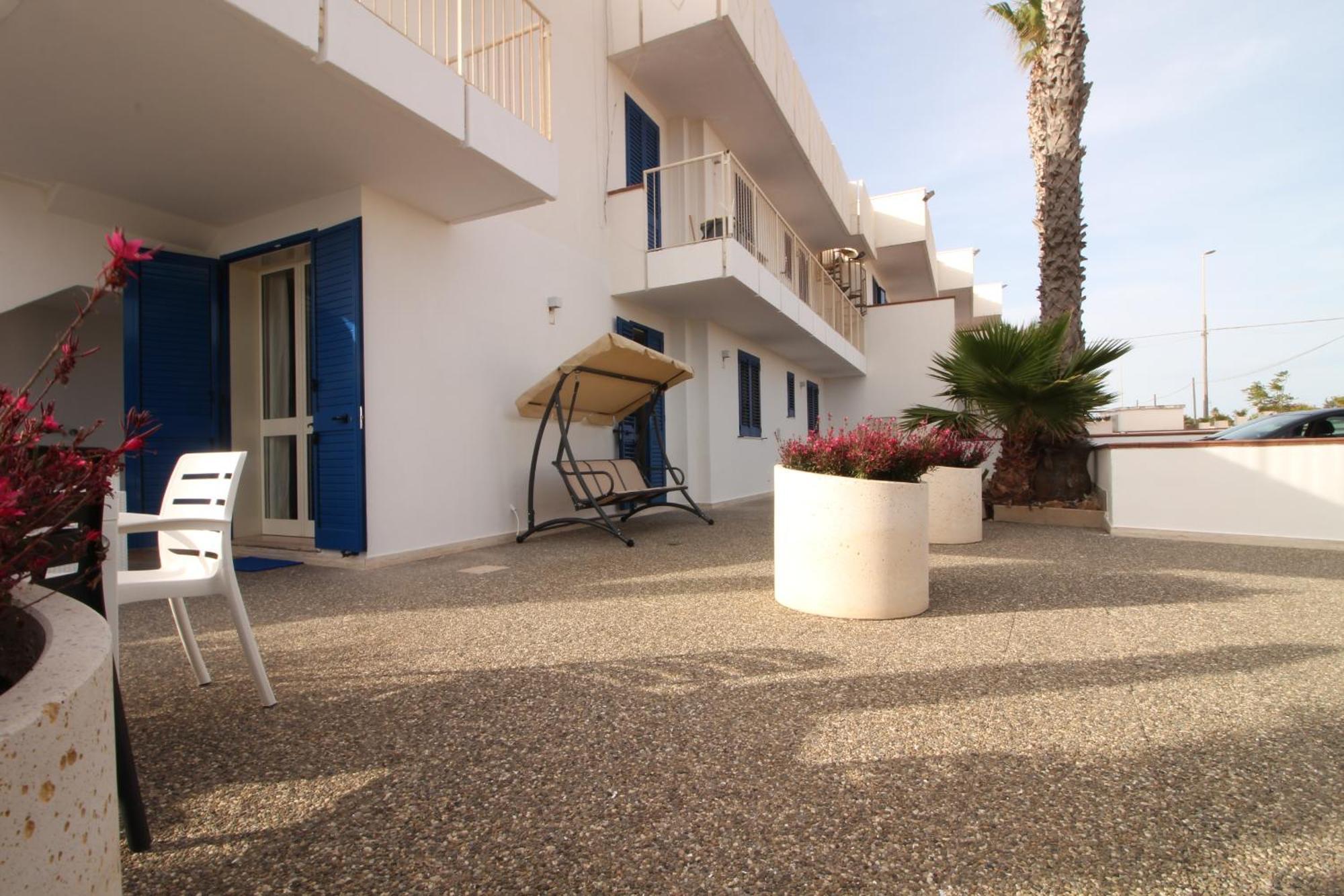 Residence Mare Azzurro Torre San Giovanni Ugento Exterior photo