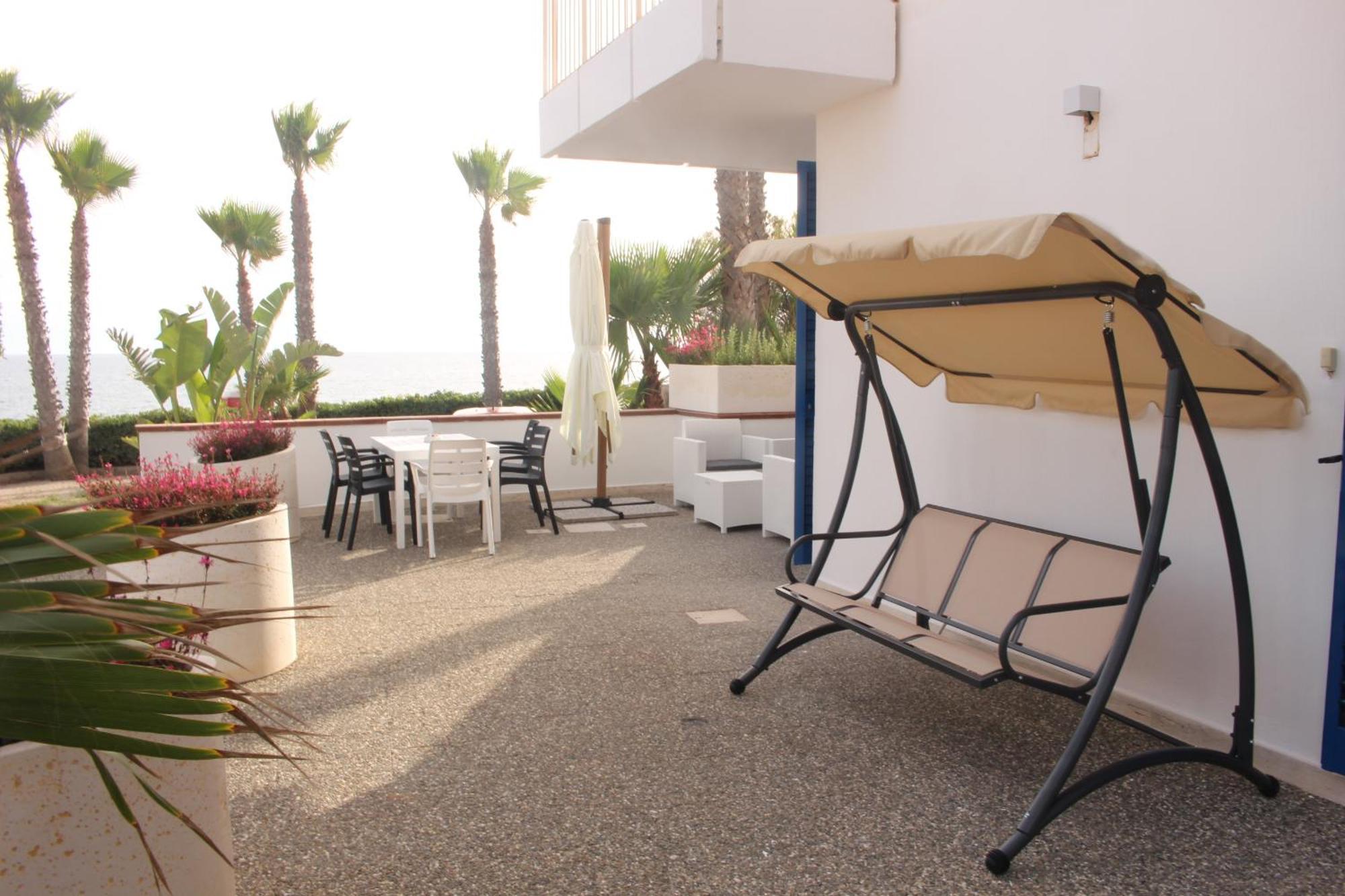 Residence Mare Azzurro Torre San Giovanni Ugento Exterior photo