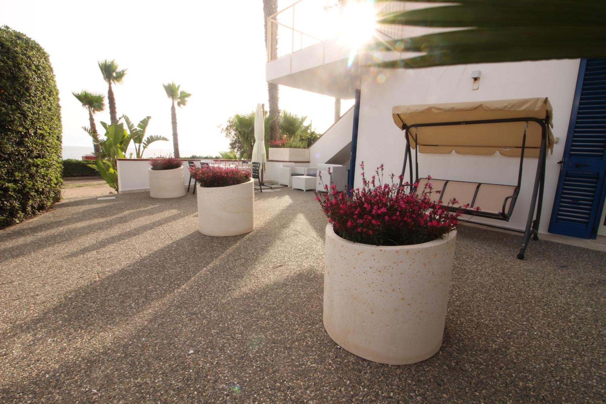Residence Mare Azzurro Torre San Giovanni Ugento Exterior photo