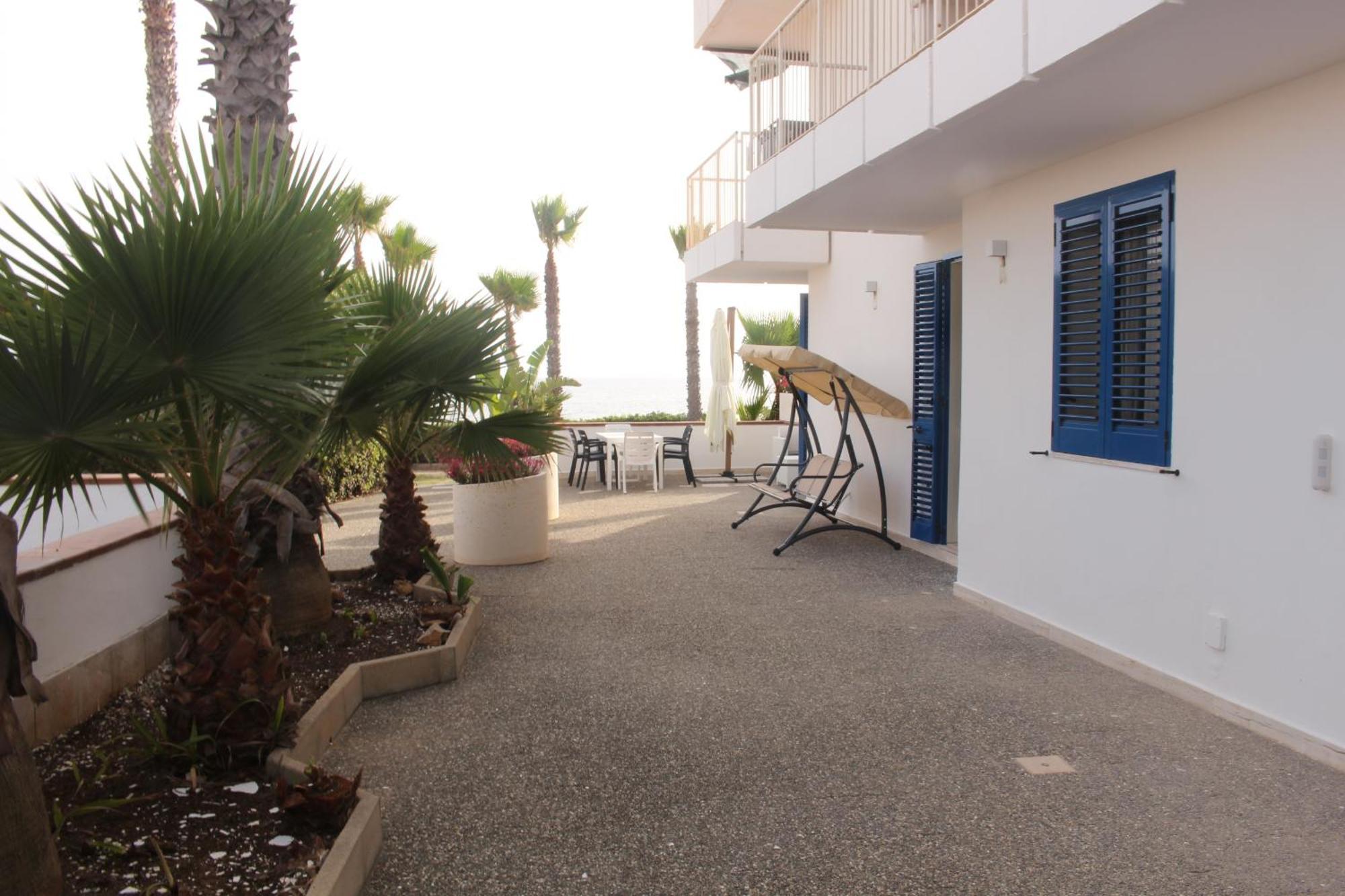 Residence Mare Azzurro Torre San Giovanni Ugento Exterior photo