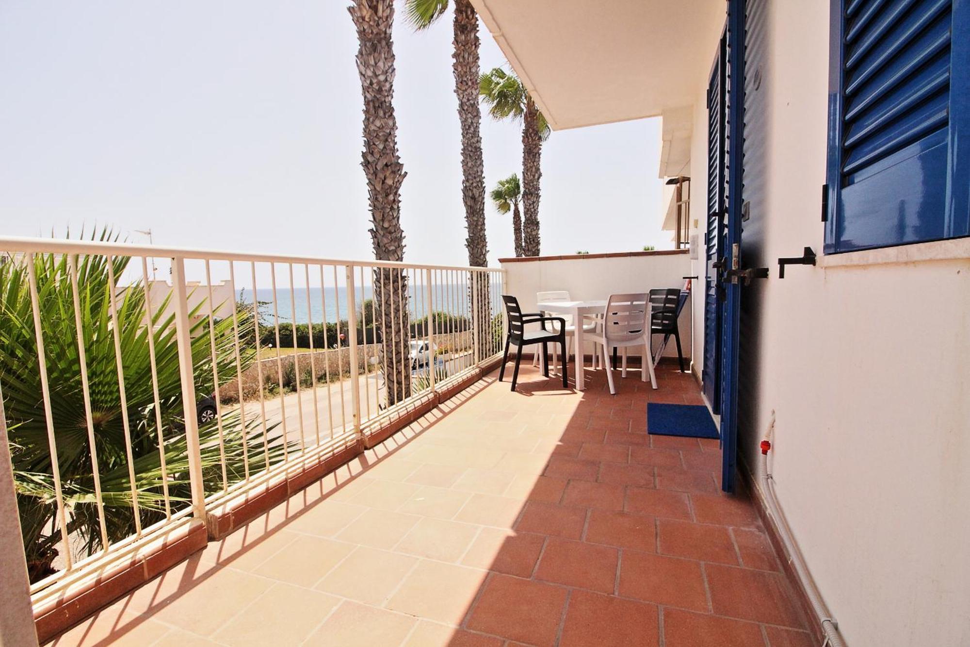 Residence Mare Azzurro Torre San Giovanni Ugento Exterior photo
